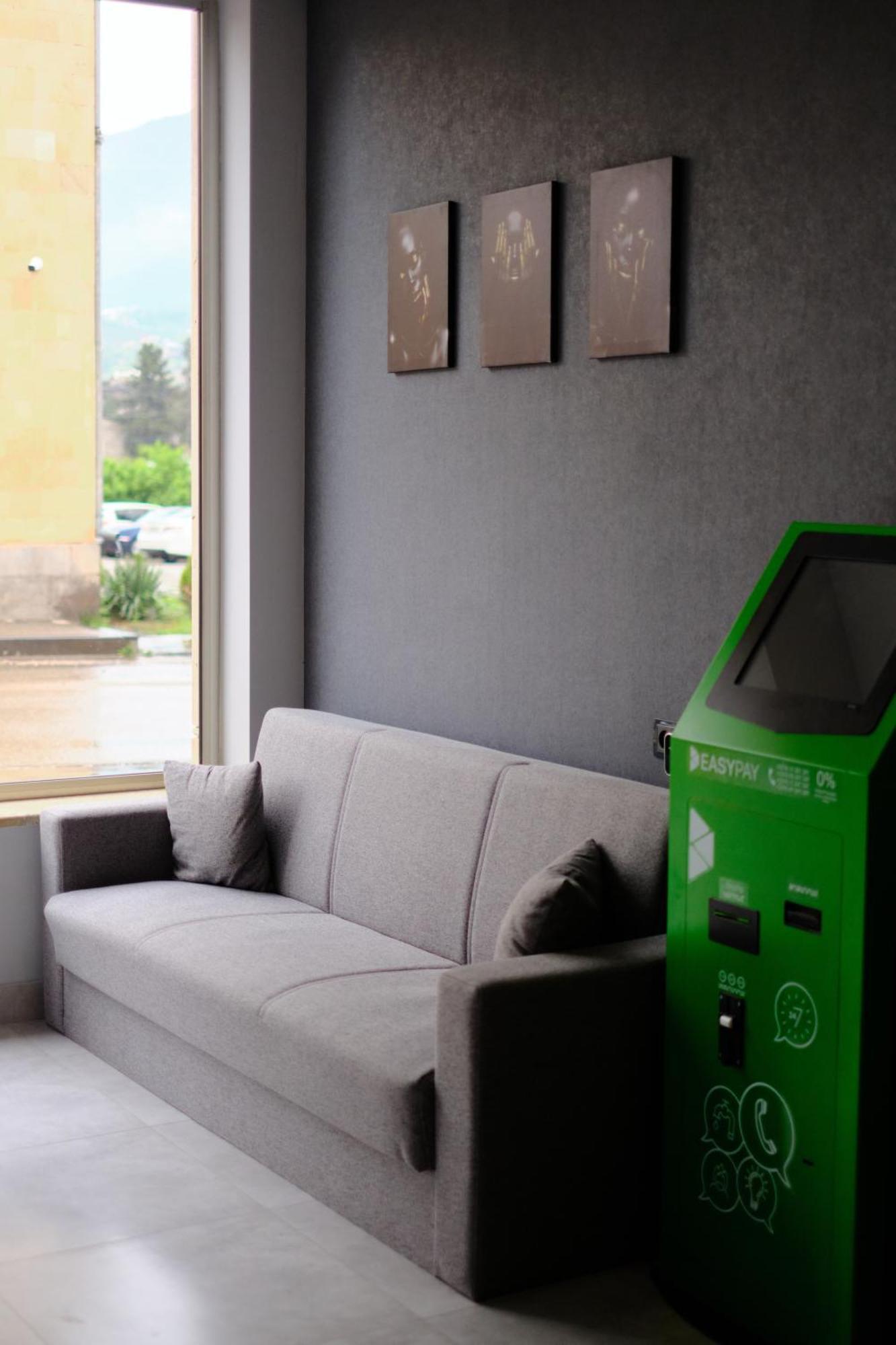 Loft Family Hotel ไอจ์เวิน ภายนอก รูปภาพ