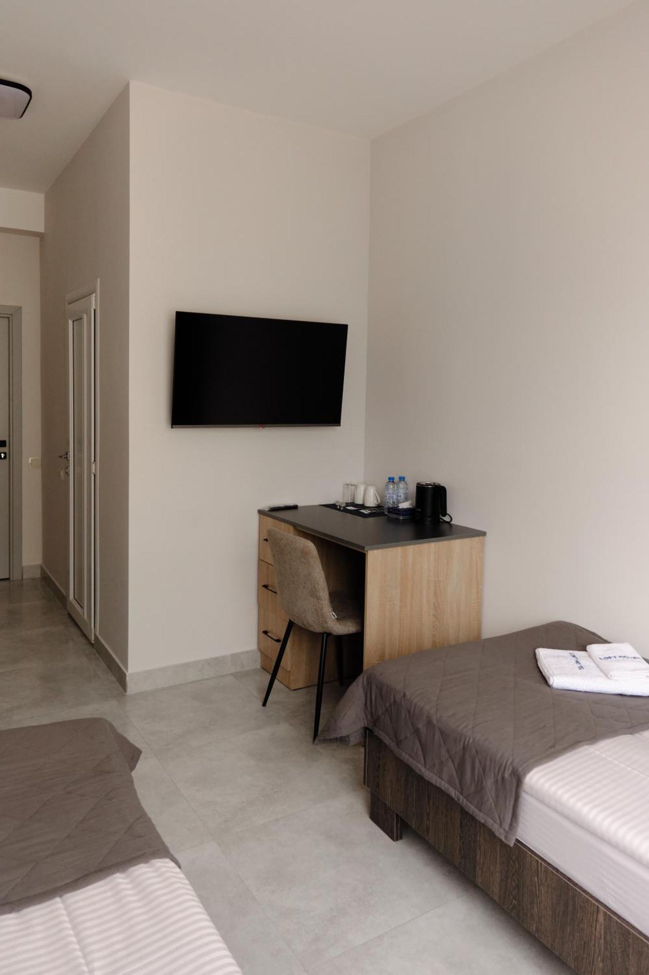Loft Family Hotel ไอจ์เวิน ภายนอก รูปภาพ
