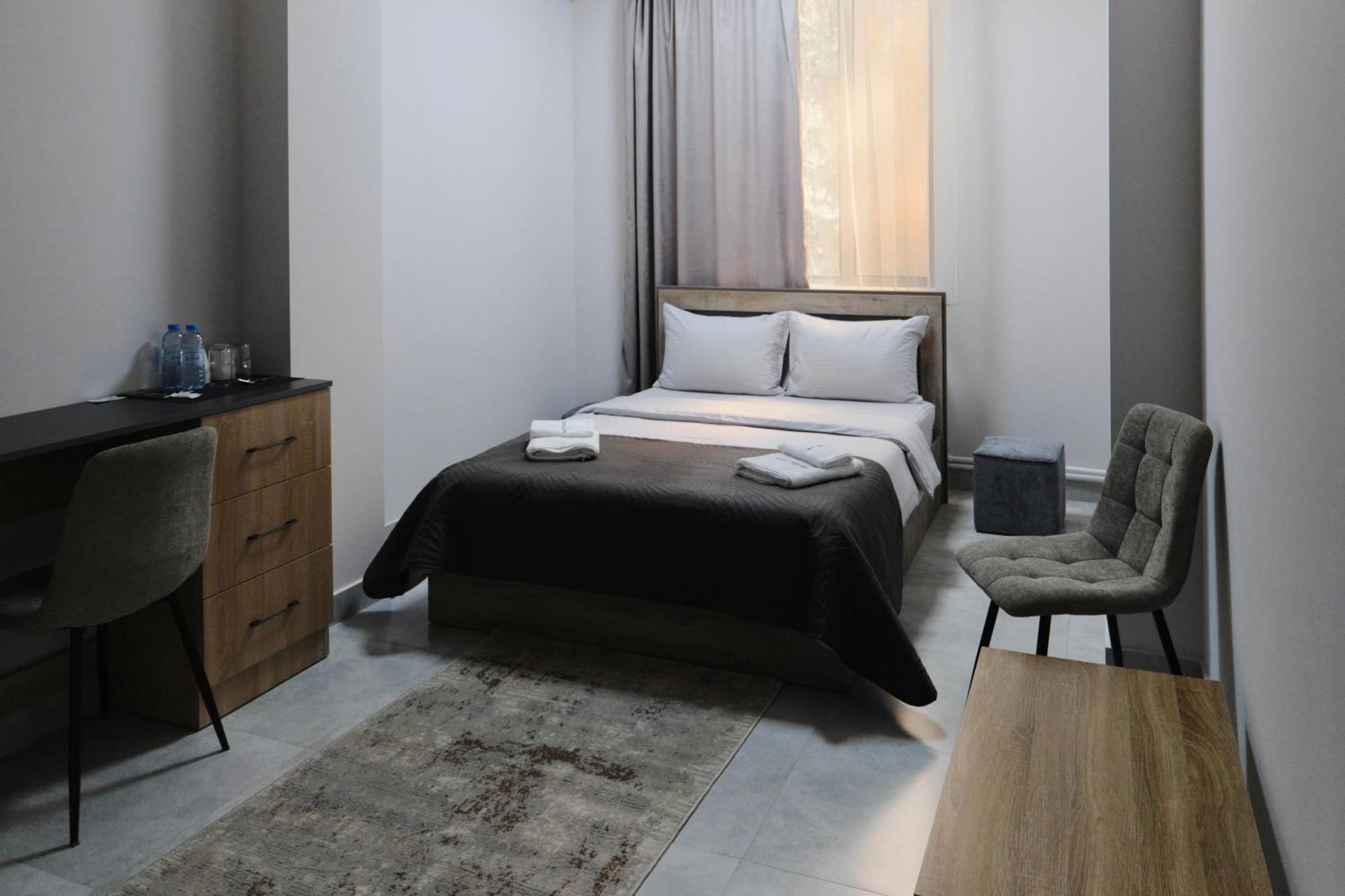 Loft Family Hotel ไอจ์เวิน ภายนอก รูปภาพ
